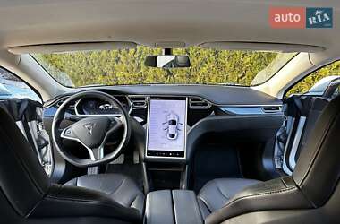 Лифтбек Tesla Model S 2014 в Киеве