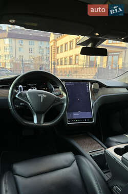 Ліфтбек Tesla Model S 2019 в 