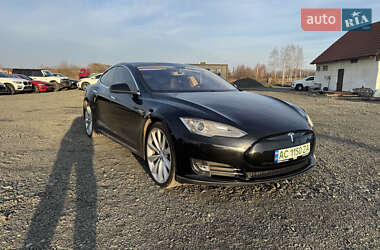 Лифтбек Tesla Model S 2013 в Луцке