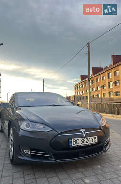 Ліфтбек Tesla Model S 2015 в 