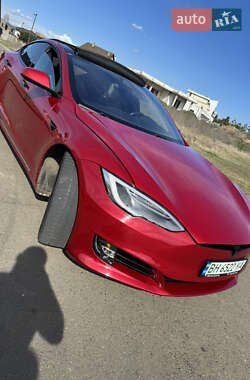 Лифтбек Tesla Model S 2018 в Одессе