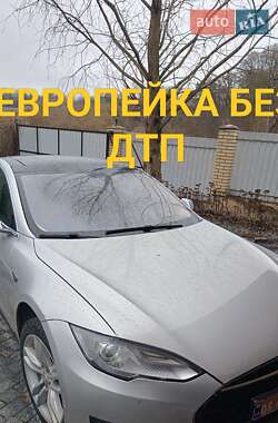 Лифтбек Tesla Model S 2014 в Житомире