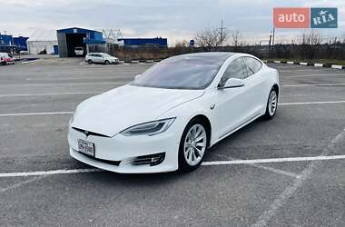 Tesla Model S 2017