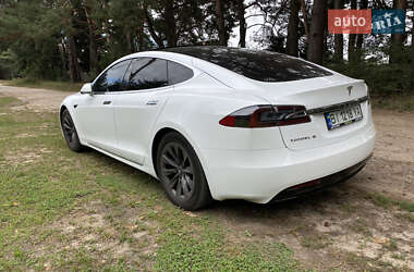 Лифтбек Tesla Model S 2018 в Полтаве
