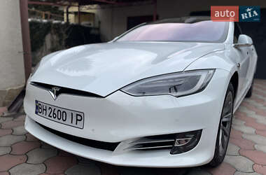 Лифтбек Tesla Model S 2018 в Овидиополе