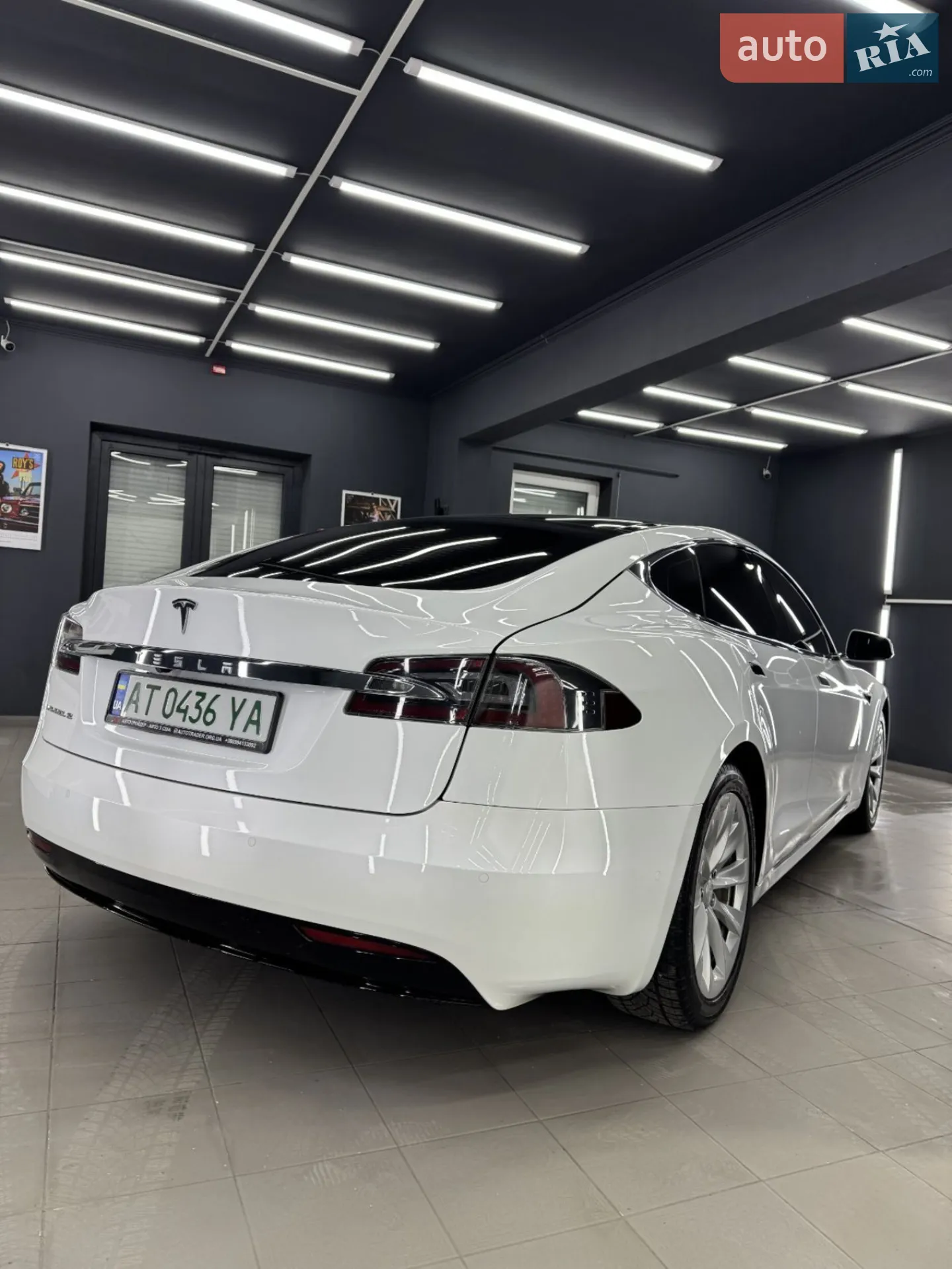 2017 Tesla Model S - мініатюра 11