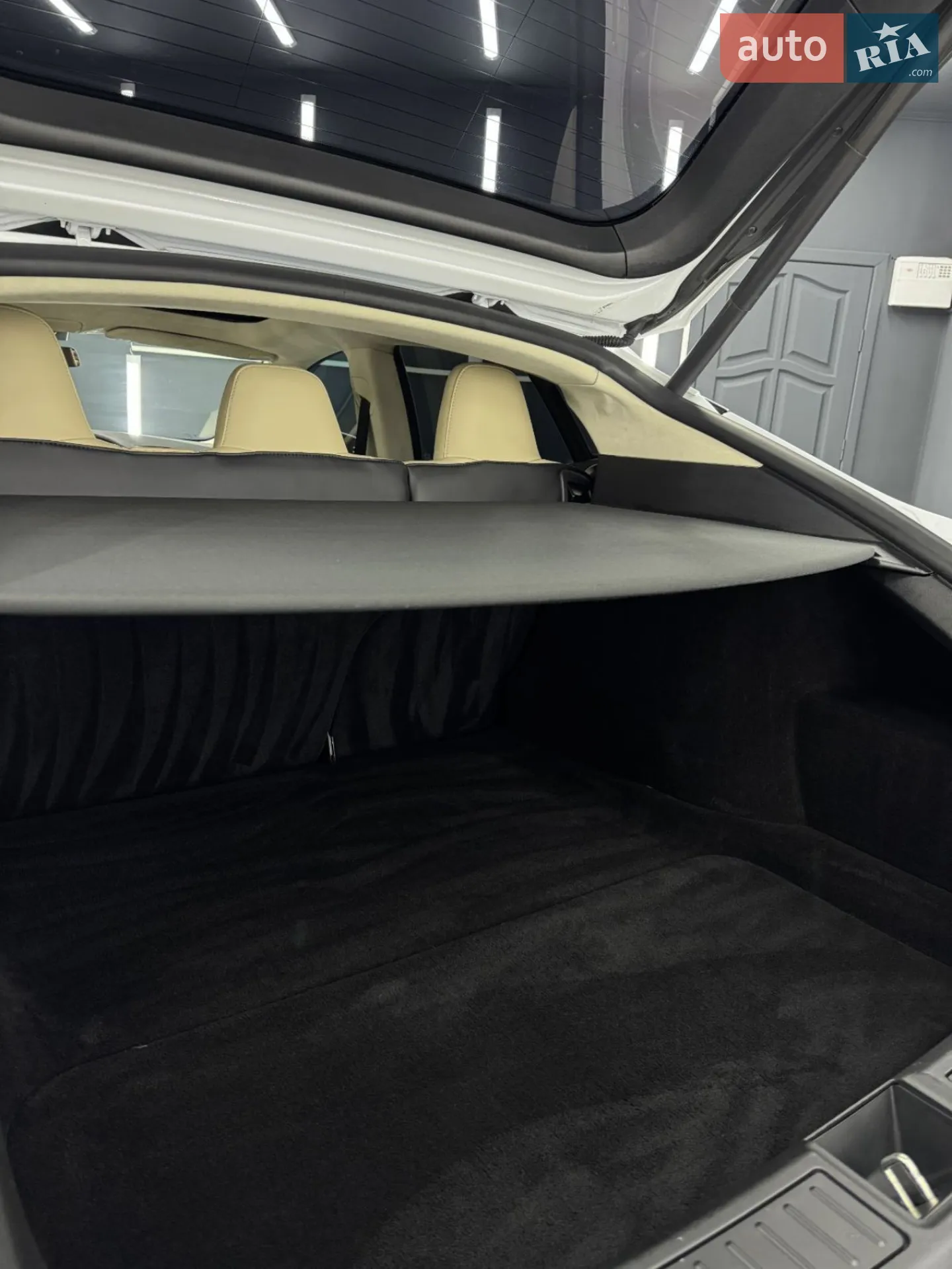 2017 Tesla Model S - мініатюра 39