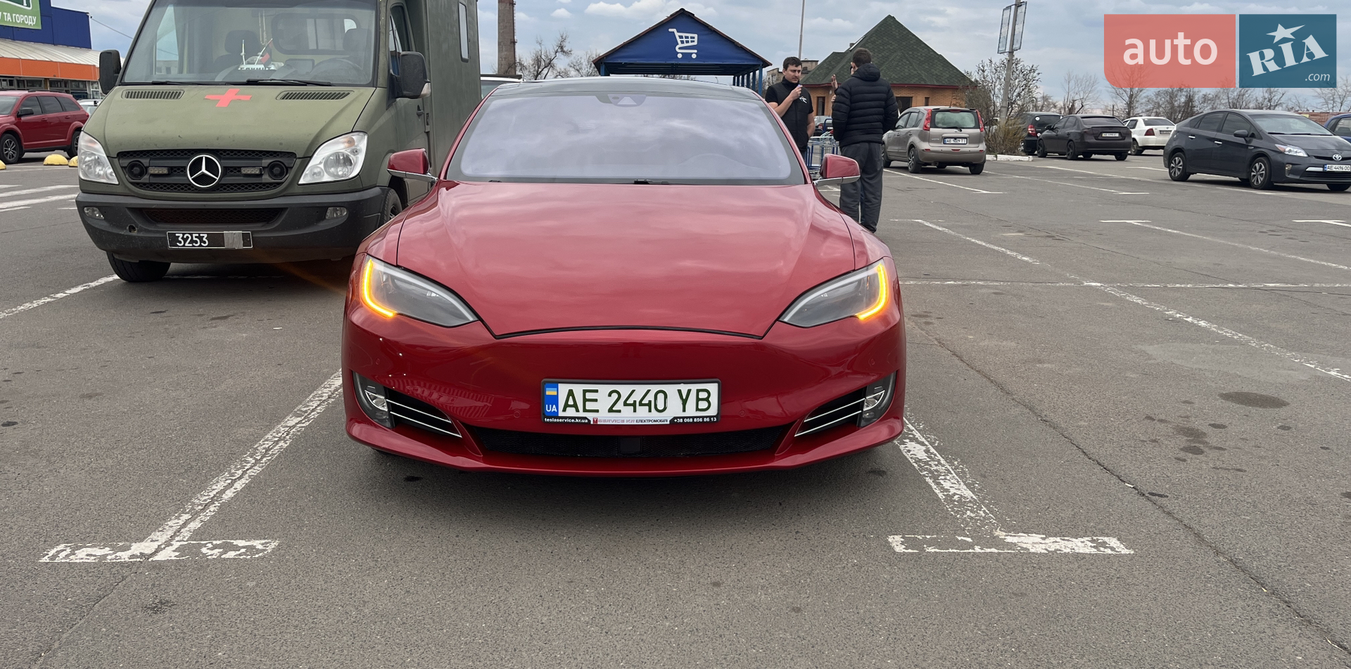 2015 Tesla Model S - мініатюра 13
