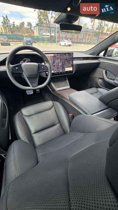 Лифтбек Tesla Model S 2021 в Киеве