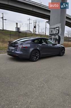 Лифтбек Tesla Model S 2021 в 