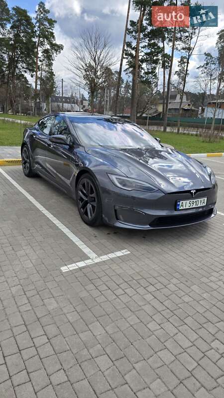 Лифтбек Tesla Model S 2021 в Киеве