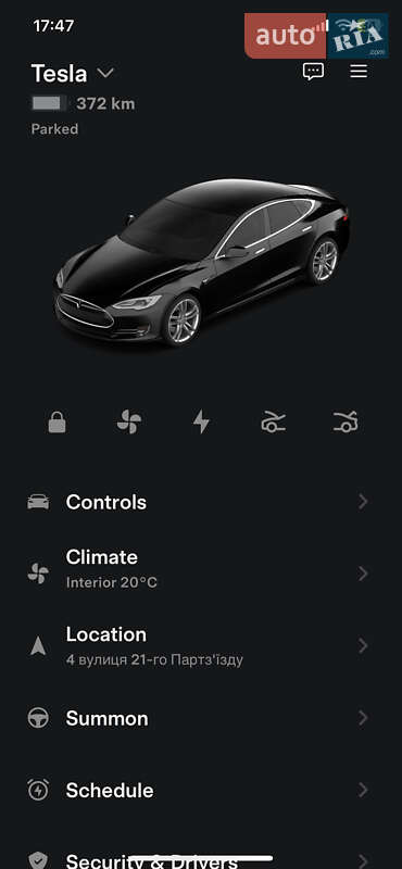 Лифтбек Tesla Model S 2015 в Киеве