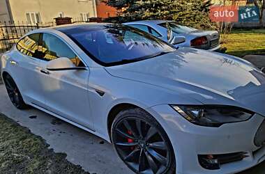 Tesla Model S 2015 Tesla Model S 2015