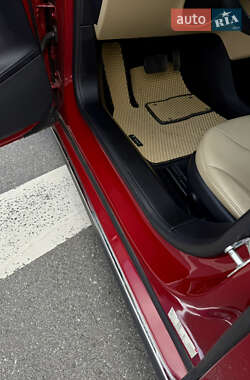 Лифтбек Tesla Model S 2013 в 