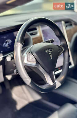 Ліфтбек Tesla Model S 2017 в 