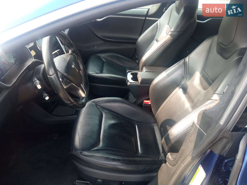 Лифтбек Tesla Model S 2015 в Радехове фото 10 Лифтбек Tesla Model S 2015 в Радехове