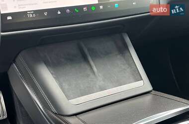 Лифтбек Tesla Model S 2021 в 