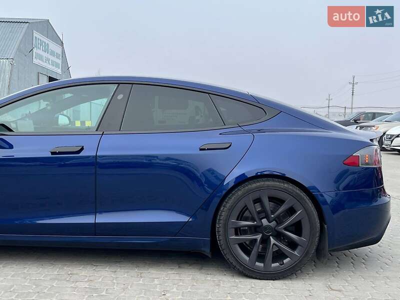 Лифтбек Tesla Model S 2021 в Львове