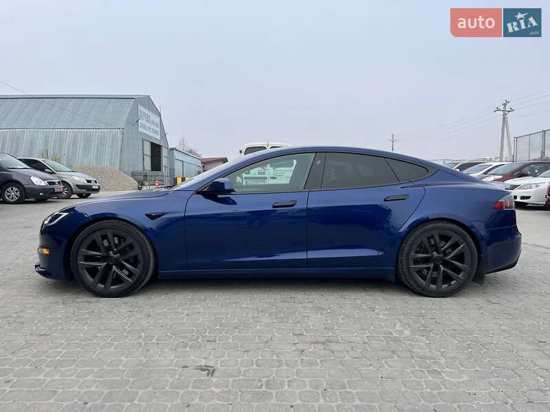 Лифтбек Tesla Model S 2021 в Львове