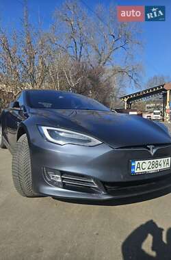 Лифтбек Tesla Model S 2020 в 