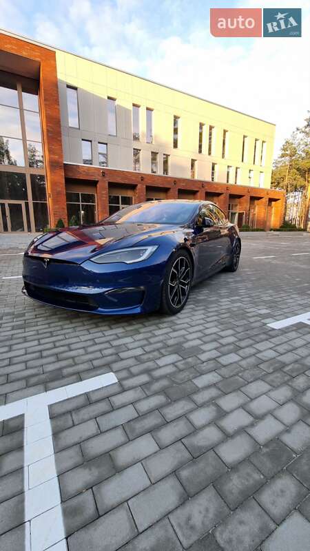 Лифтбек Tesla Model S 2021 в Киеве