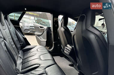 Лифтбек Tesla Model S 2014 в 
