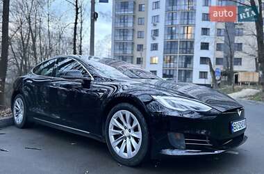 Лифтбек Tesla Model S 2017 в Тернополе