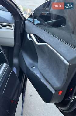 Ліфтбек Tesla Model S 2015 в Вінниці