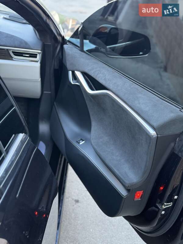 Ліфтбек Tesla Model S 2015 в Вінниці