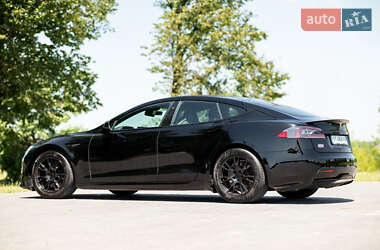 Ліфтбек Tesla Model S 2021 в 