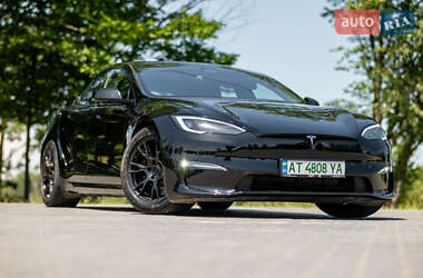 Ліфтбек Tesla Model S 2021 в 