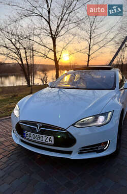 Tesla Model S 2012 Tesla Model S 2012