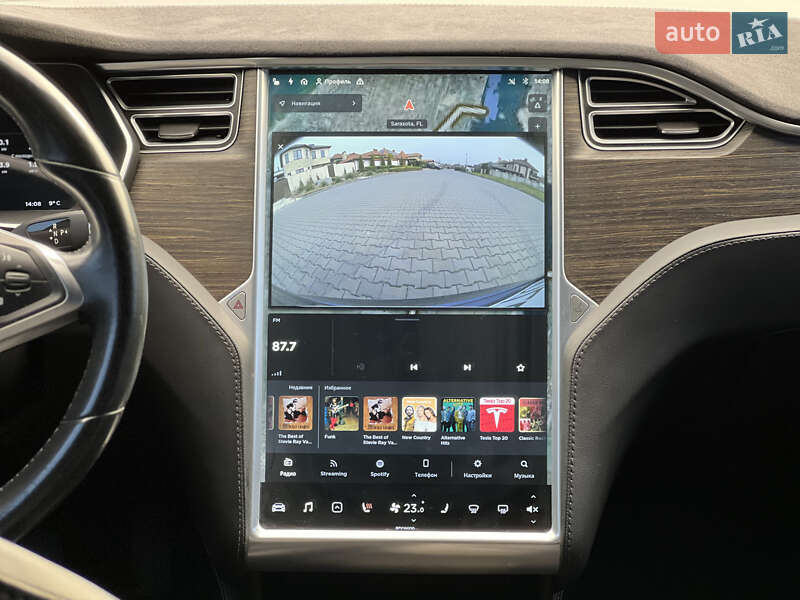 Лифтбек Tesla Model S 2014 в Одессе