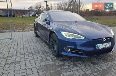 Лифтбек Tesla Model S 2018 в 
