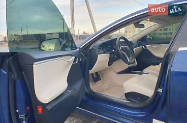 Tesla Model S 2018