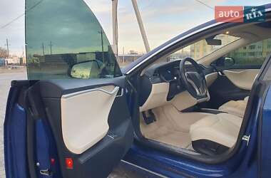 Лифтбек Tesla Model S 2018 в 