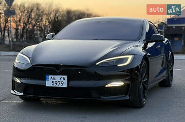 Лифтбек Tesla Model S 2022 в 