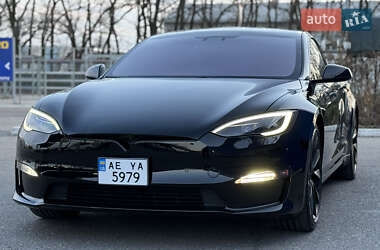 Лифтбек Tesla Model S 2022 в 
