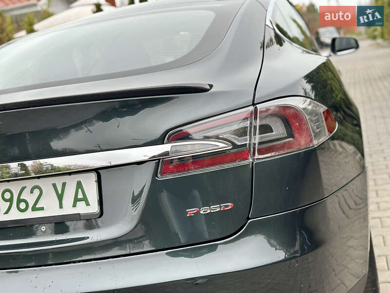 Лифтбек Tesla Model S 2014 в Одессе
