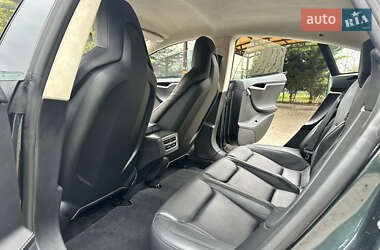 Лифтбек Tesla Model S 2014 в 