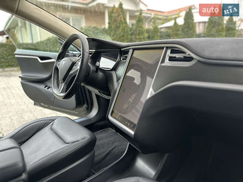 Лифтбек Tesla Model S 2014 в Одессе