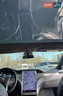 Лифтбек Tesla Model S 2020 в 