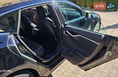 Лифтбек Tesla Model S 2017 в 