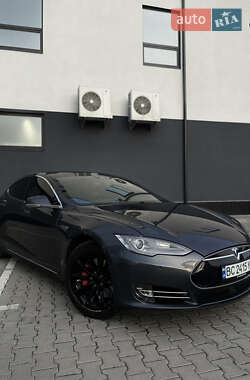 Tesla Model S 2016