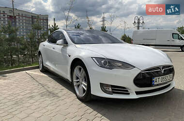 Tesla Model S 2015 Tesla Model S 2015