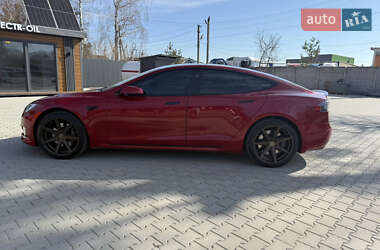 Лифтбек Tesla Model S 2017 в 