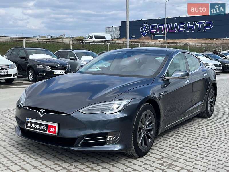 Tesla Model S 2017