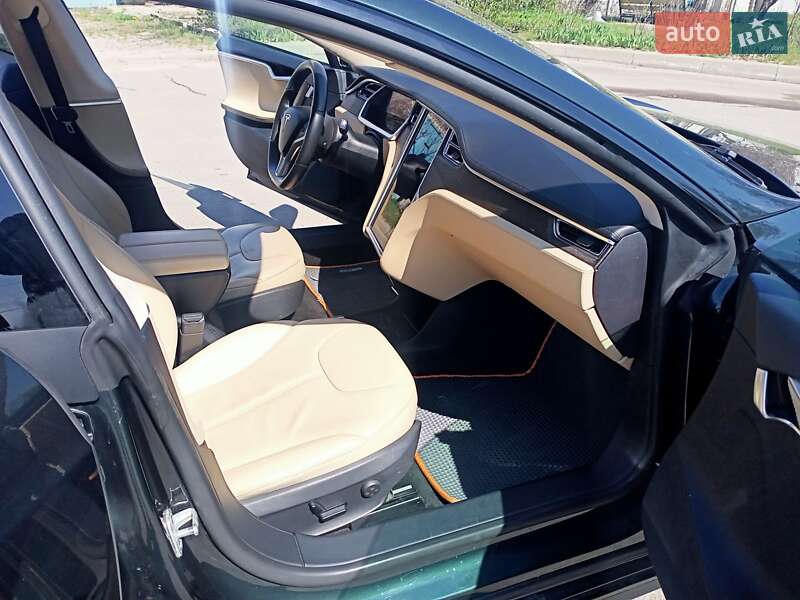Лифтбек Tesla Model S 2013 в Харькове