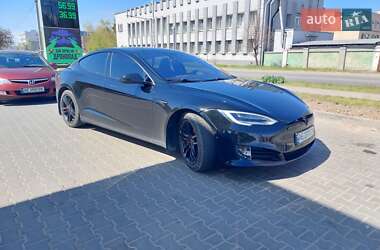 Лифтбек Tesla Model S 2014 в Днепре