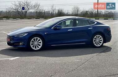 Tesla Model S 2020 Tesla Model S 2020
